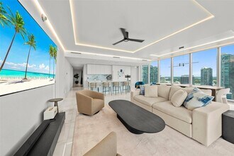 700 NE 26th Terrace, Unit 3401 in Miami, FL - Building Photo - Building Photo