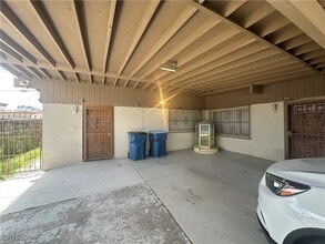 2300 Pardee Pl in Las Vegas, NV - Building Photo - Building Photo