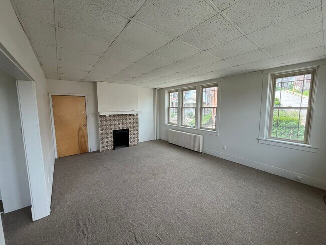 property at 1258 Illinois Ave