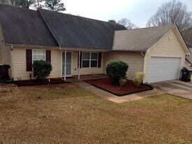 7927 Tara Rd in Jonesboro, GA - Building Photo