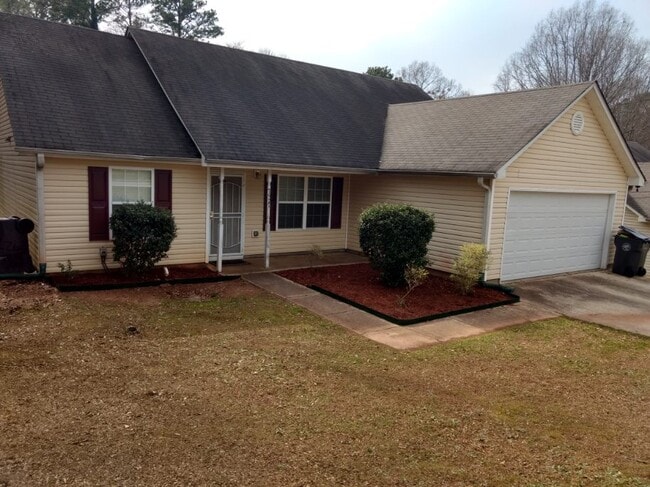 property at 7927 Tara Rd