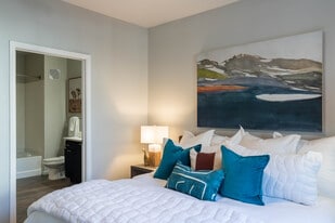 Serafina Luxury Apartments