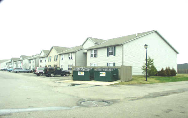 2334-2336 Spring Row Ln in Hilliard, OH - Building Photo