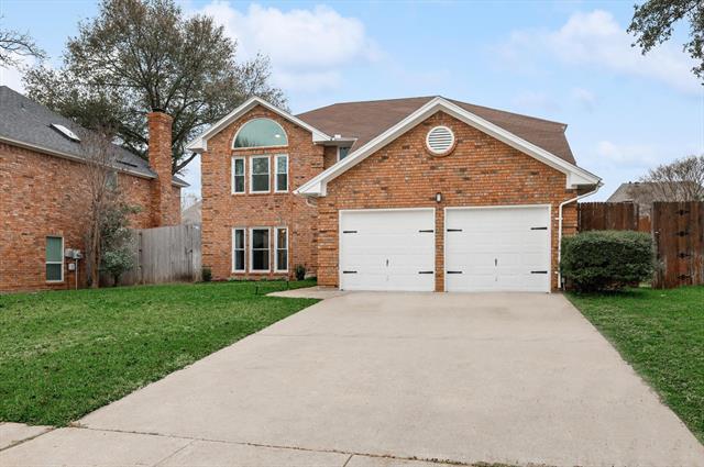 property at 1719 Altacrest Dr