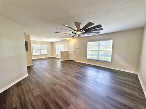 5406 Fieldstone Dr in Lakeland, FL - Building Photo - Building Photo