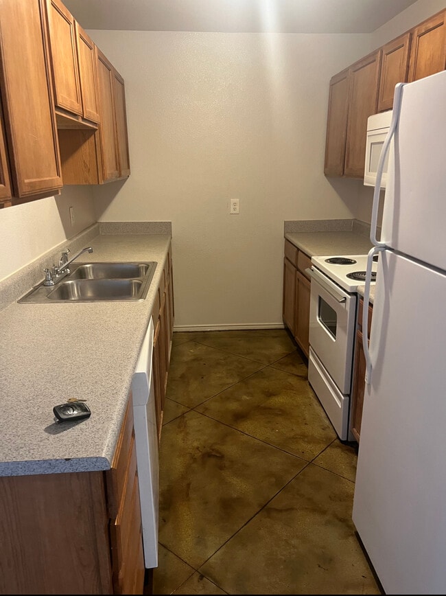 7704 Downe Dr in White Settlement, TX - Building Photo - Building Photo