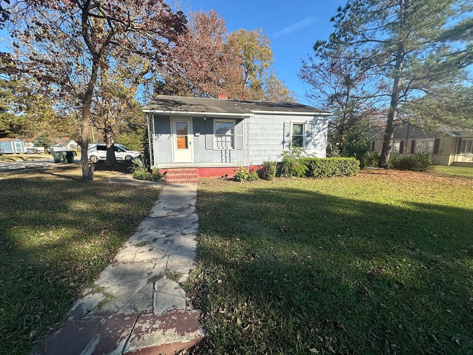 1517 Stroud Ave in Kinston, NC - Building Photo