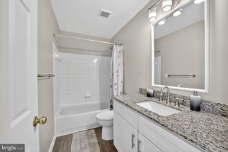 3932 Burns Pl SE in Washington, DC - Building Photo - Building Photo