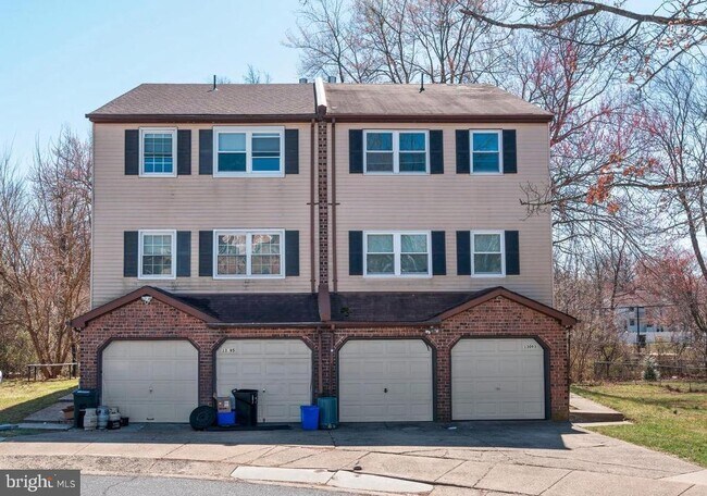 13093 Blakeslee Dr in Philadelphia, PA - Building Photo - Building Photo