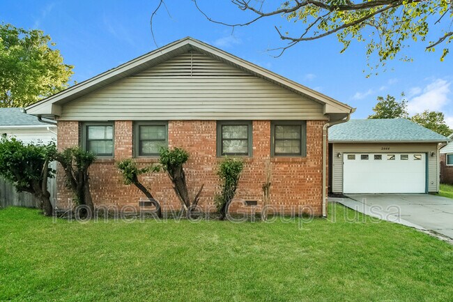 property at 2444 S Sheridan Rd