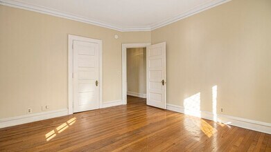 441 Madison Ave SE in Grand Rapids, MI - Building Photo - Building Photo