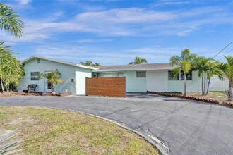 1710 SW 6th Ave in Pompano Beach, FL - Building Photo - Building Photo