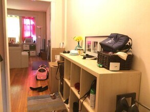 1622 Massachusetts Ave in Cambridge, MA - Foto de edificio - Building Photo