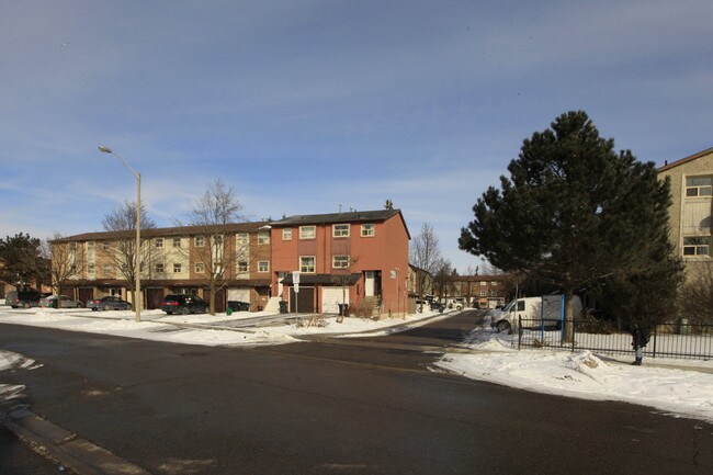 Empringham Mews in Toronto, ON - Building Photo - Building Photo