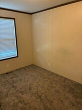 610 E Orchard St in Odessa, MO - Building Photo - Building Photo