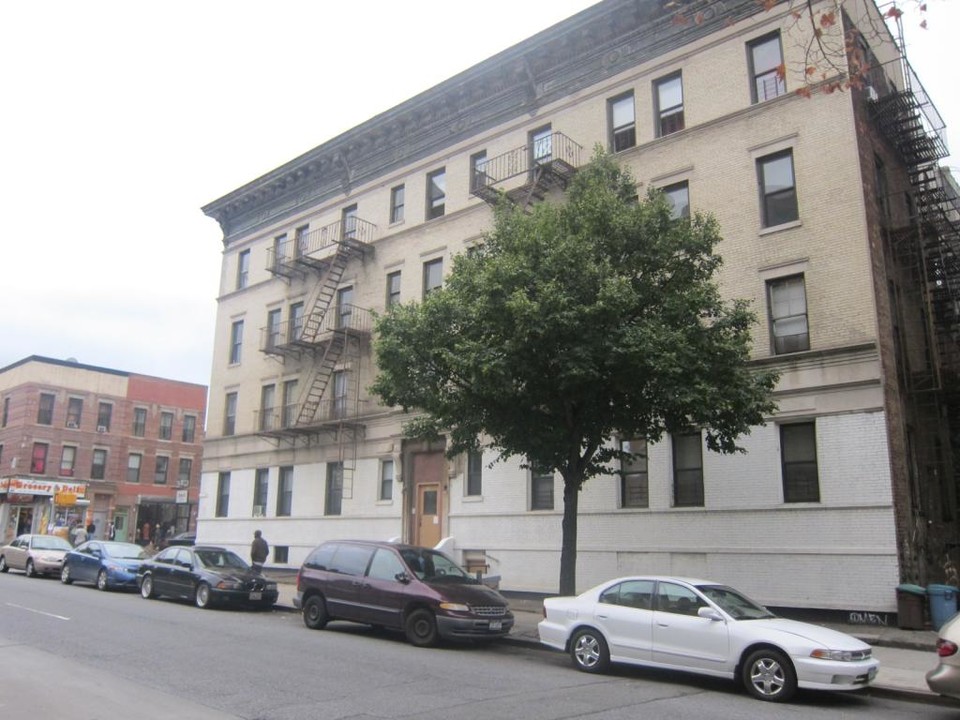 706 Classon Ave in Brooklyn, NY - Building Photo