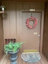 105 Molokai Vlg, Unit 105 in Diamondhead, MS - Foto de edificio - Building Photo