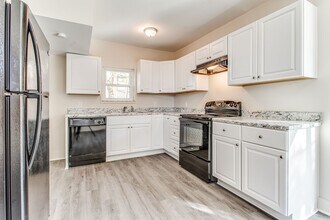 500 N Mathilda St in Pittsburgh, PA - Building Photo - Building Photo