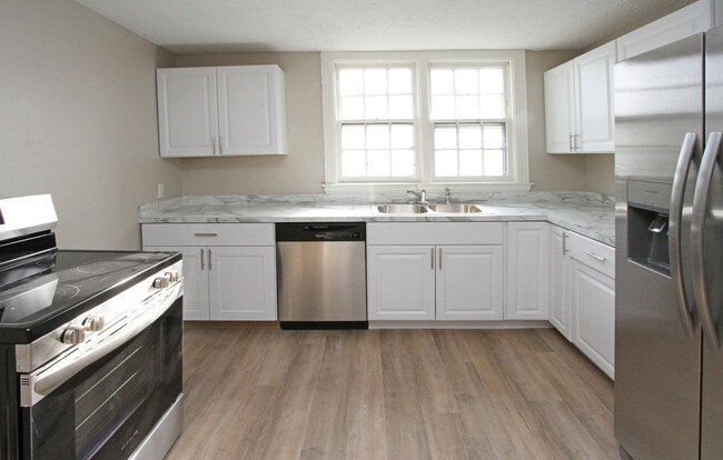 1232 S 16th St in Lincoln, NE - Building Photo - Building Photo