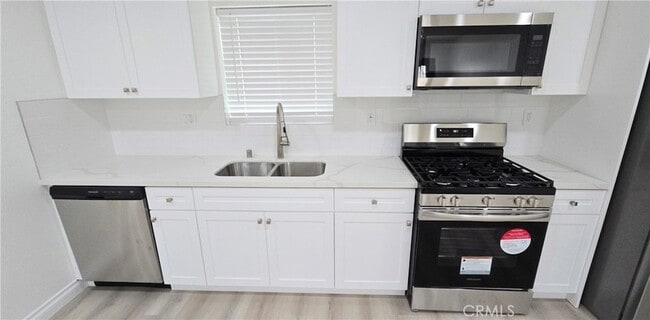 property at 10824 Long Beach Blvd