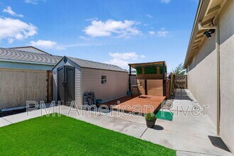 1355 Dusty Maiden Dr in Plumas Lake, CA - Building Photo - Building Photo