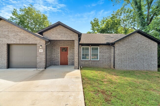 property at 410 S Byers Ave
