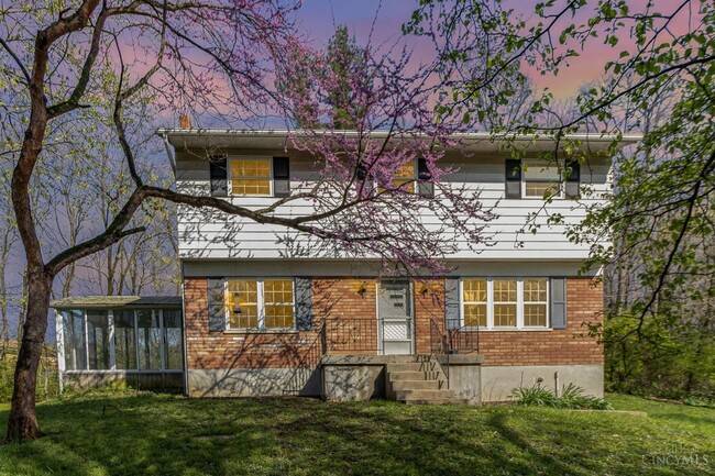 property at 977 Anderson Ferry Rd