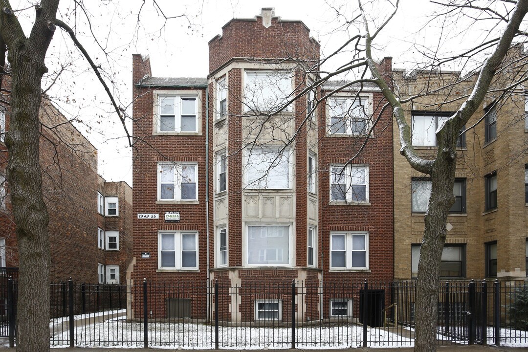 7949 S Ellis Ave in Chicago, IL - Foto de edificio