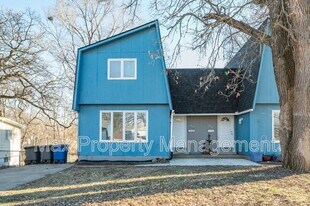 3917 SW 3rd St in Des Moines, IA - Building Photo