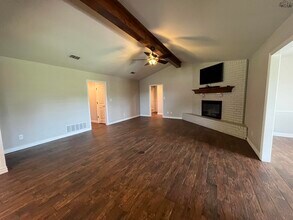 4863 Rhea Rd in Wichita Falls, TX - Building Photo - Building Photo
