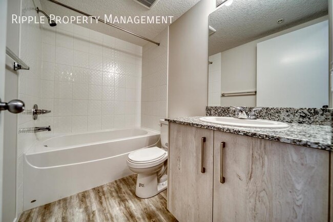 4641-4128 Ave NE in Calgary, AB - Building Photo - Building Photo