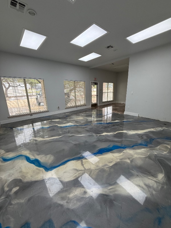 property at 1126 W Blanco Rd