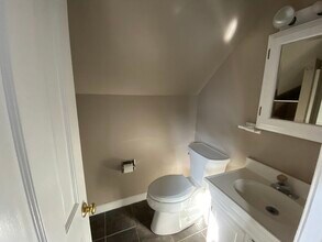 50 Alden St in Ashland, MA - Building Photo - Building Photo