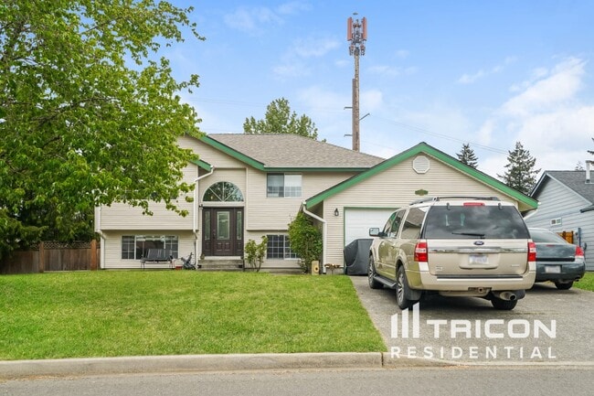 property at 5925 Beltway Loop SE