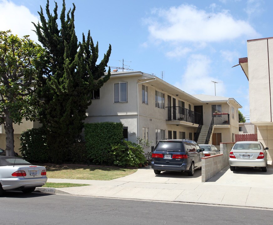 1729-1735 Federal Ave in Los Angeles, CA - Building Photo