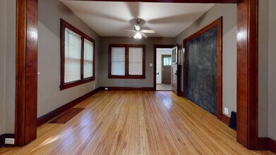 854 22nd Ave SE in Minneapolis, MN - Building Photo - Building Photo