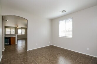27741 N Amira Way in Queen Creek, AZ - Building Photo - Building Photo