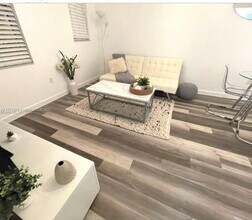 1550 Drexel Ave in Miami Beach, FL - Building Photo - Building Photo