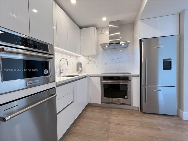 property at 1881 Middle River Dr