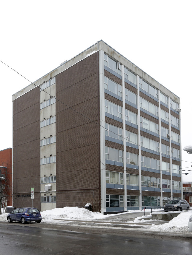 345 Waverley St in Ottawa, ON - Building Photo - Building Photo