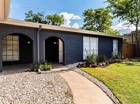 7308 Grand Canyon Dr