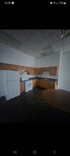 44 N Main St, Unit Apartment #3 in Gloversville, NY - Building Photo - Building Photo