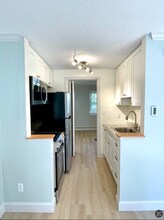 93 Henry Law Ave, Unit Cricket Brook in Dover, NH - Building Photo - Building Photo