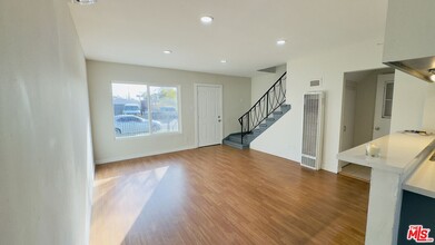 2931 Poplar Dr in Lynwood, CA - Building Photo - Building Photo