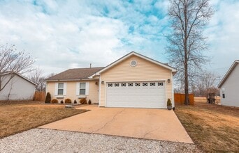 59 Jana Ln in St James, MO - Building Photo - Building Photo