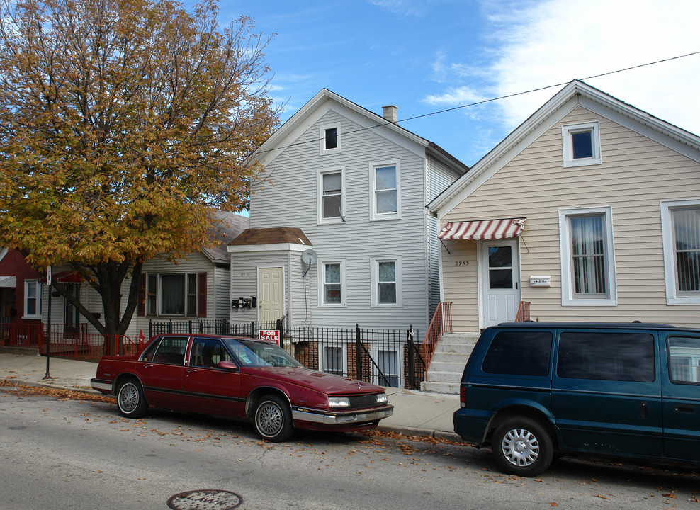 2951 S Quinn St in Chicago, IL - Building Photo