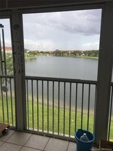 13100 SW 11th Ct-Unit -313C in Pembroke Pines, FL - Building Photo - Building Photo