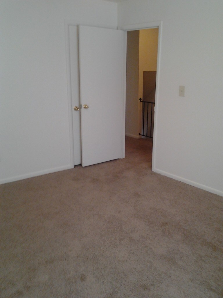 Trinity Square Apartments Columbus, OH Apartments