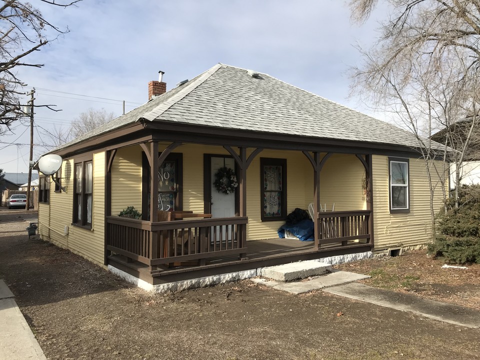 PO Box 2405 in Ontario, OR - Building Photo