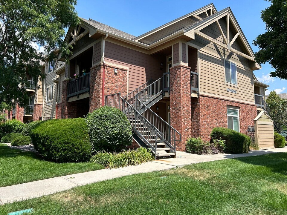 2133 Krisron Rd in Fort Collins, CO - Building Photo